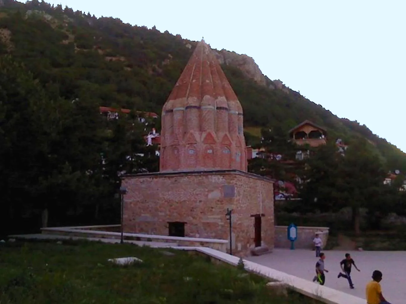 The Tomb of Seyyid Mahmud Hayrani in Akşehir — a 13th-century Sufi